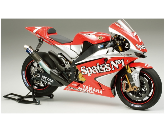 1:12 Scale Plastic Kit Yamaha Yzr-M1 04 No.7/No.33 Plastic Model photo