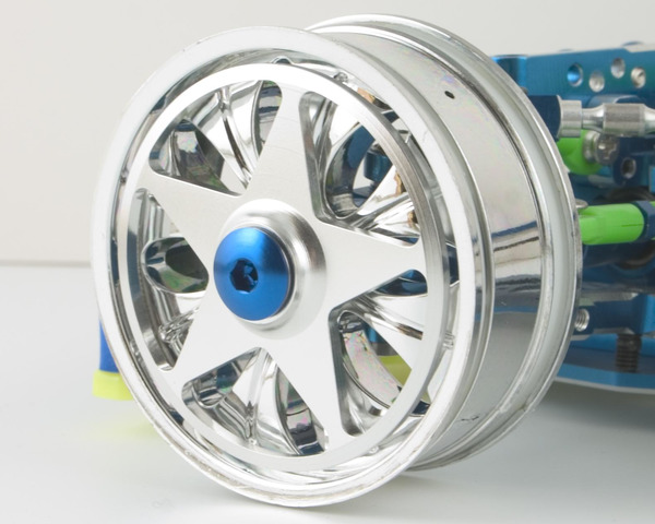 Tap to zoom Silver Aluminum Spinners 24 Series