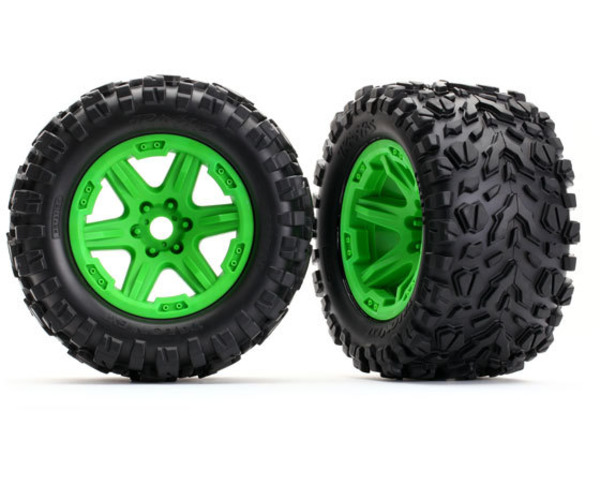 E-Revo 2.0 Tires and Wheels - Glued Green Wheels 17mm Hex photo